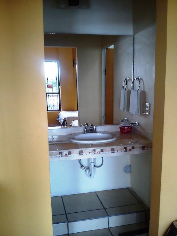 Hotel Los Balcones Parras de la Fuente Zimmer foto
